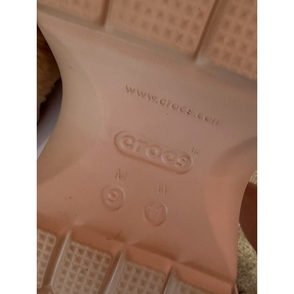 Crocs Classic Mammoth Luxe Lined Clog Bone Tan Faux Fur Women 11 / Men 9 - Picture 5 of 5